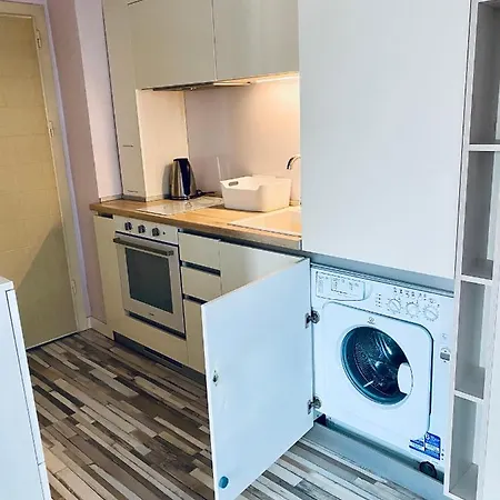 Turquoise And Magenta * Sofia