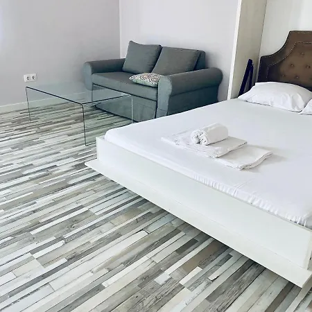 Turquoise And Magenta